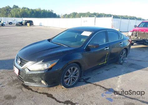2018 Nissan Altima 2.5 Sr from USA, damaged, VIN 1N4AL3AP8JC274142